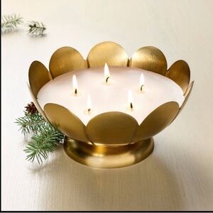 NWT Hearth&Hand With Magnolia 5 Wick Large Scalloped Brass Footed Candle 22oz -